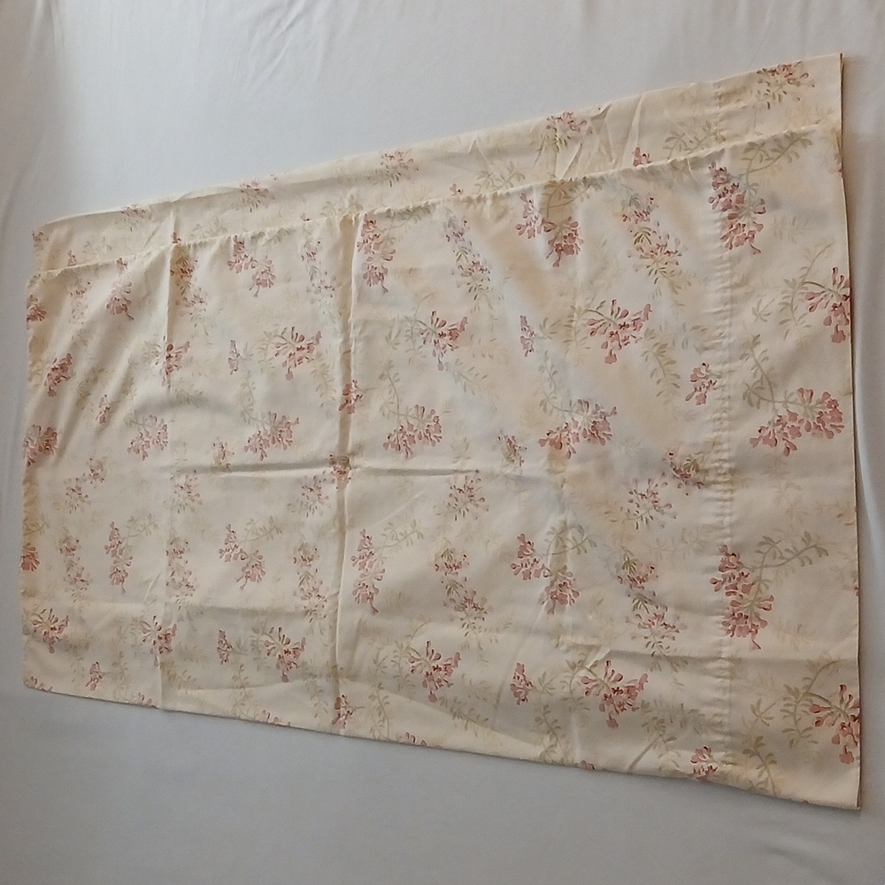 Vintage King Pillowcases - Picture 7 of 7